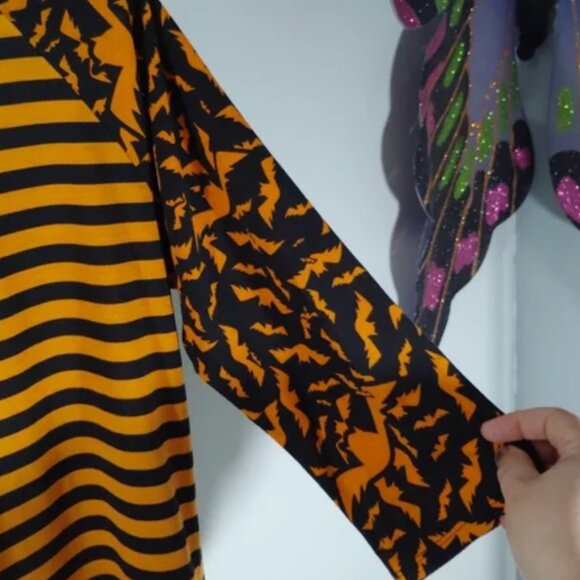 *HP* Halloween Tee 3/4 Sleeves Bats Stripes Orange Black Large - Picture 5 of 7